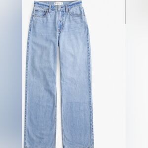Abercrombie & Fitch Loose Straight Leg Jeans Curve Love 31s/12s